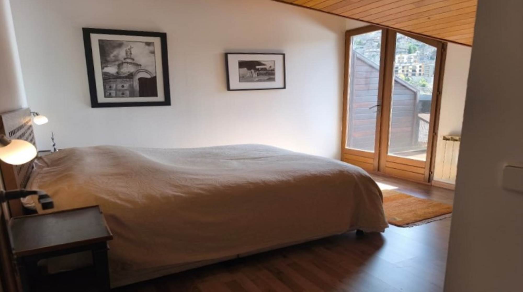 Àtic dúplex amb jardí 